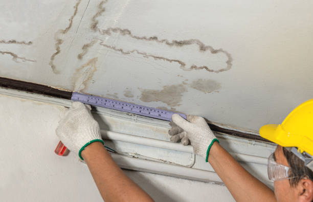 Reliable Burst Pipe Cleanup contractor in Marco Island, FL by Water Damage Irwin